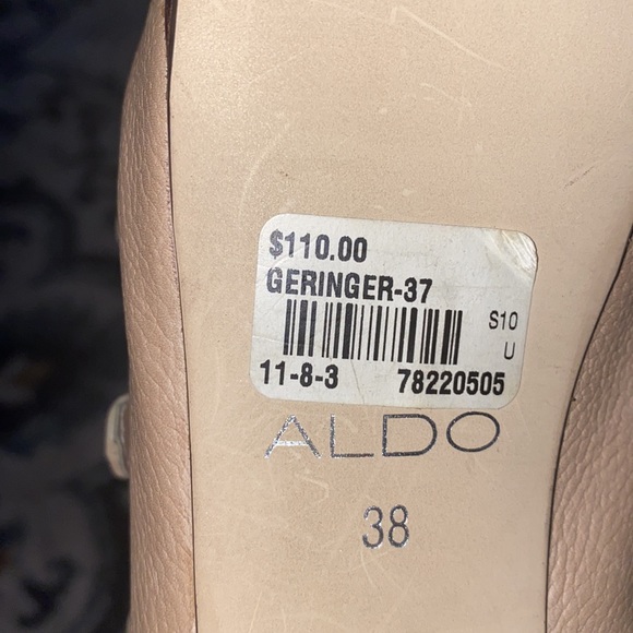 Beautiful Leather Strappy Heel’s by Aldo - Picture 6 of 10